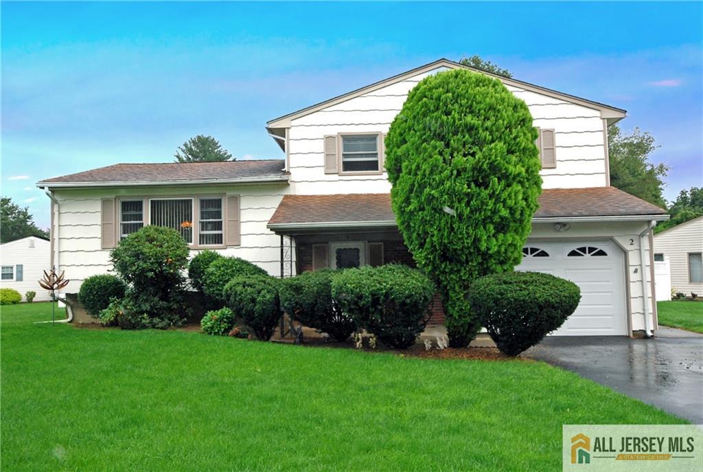 Photo 3 of Single family home for sale at 2 Janet Ct, East Brunswick, NJ 08816 | MLS# 2770599M | Listing updated on 2026-10-02
