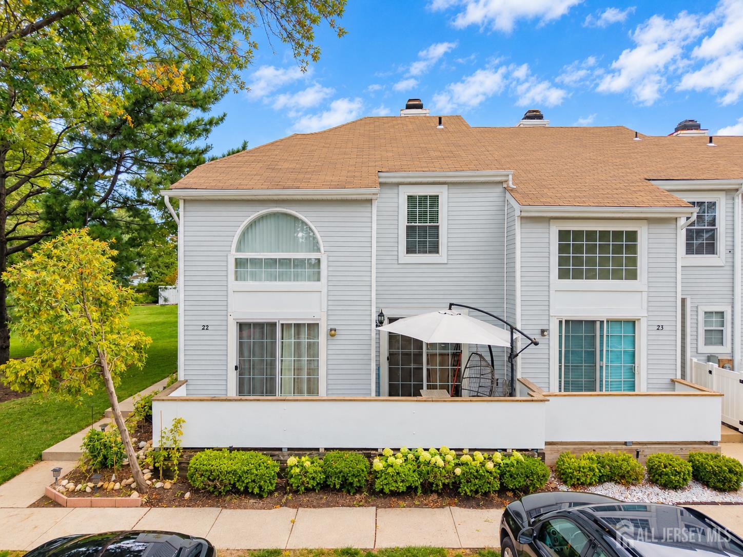 Photo 2 of Townhouse for sale at 22 Borelle Sq, Sayreville, NJ 08859 | MLS# 2705480R | Listing updated on 2026-10-03