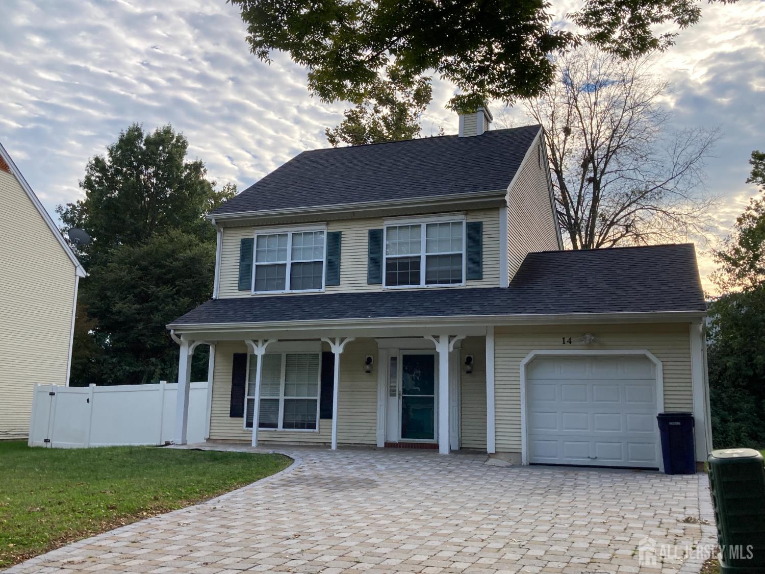 Property photo 1