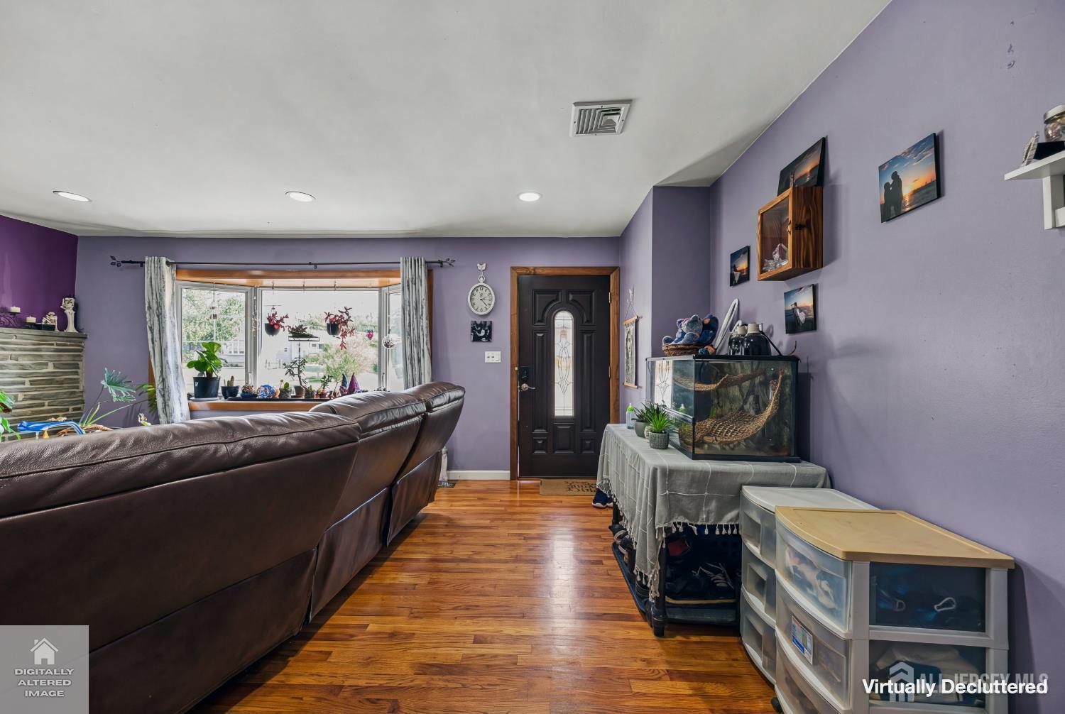 Photo 4 of Single family home for sale at 233 Shirley Pkwy, Piscataway, NJ 08854 | MLS# 2705571R | Listing updated on 2026-10-02