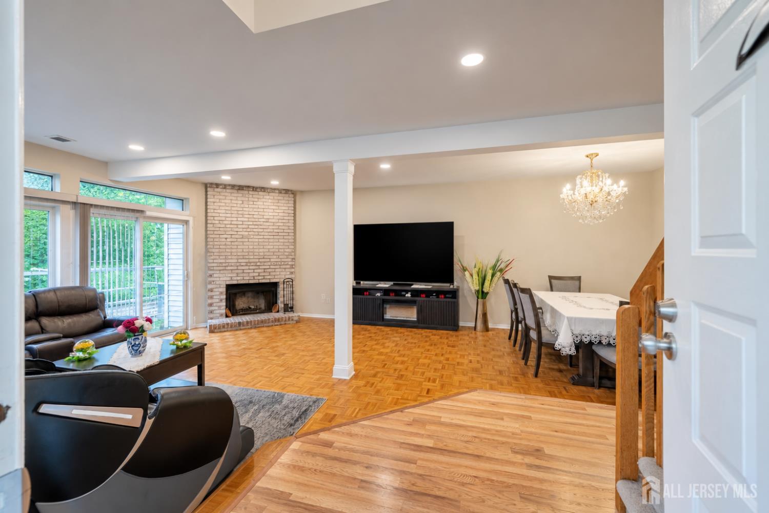 Photo 4 of Townhouse for sale at 22 Borelle Sq, Sayreville, NJ 08859 | MLS# 2705480R | Listing updated on 2026-10-03
