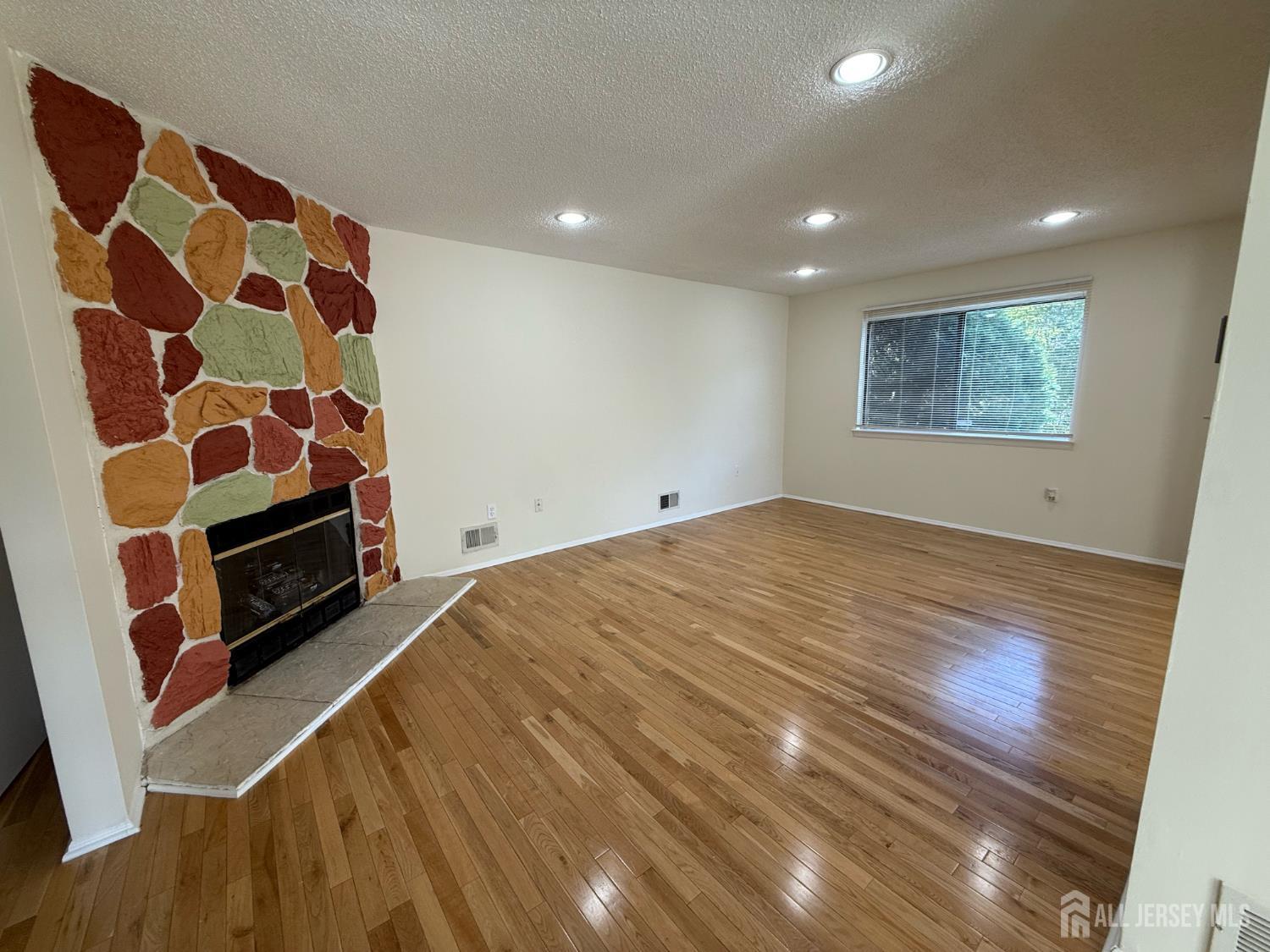 1515 Edison Glen Terrace