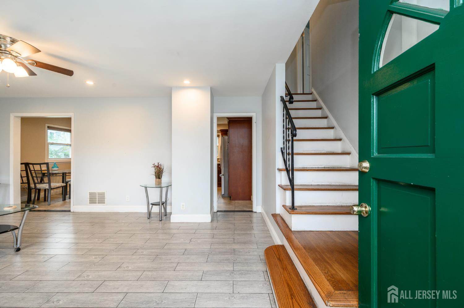Photo 2 of Single family home for sale at 311 Oak Pkwy, Dunellen, NJ 08812 | MLS# 2705432R | Listing updated on 2026-10-09