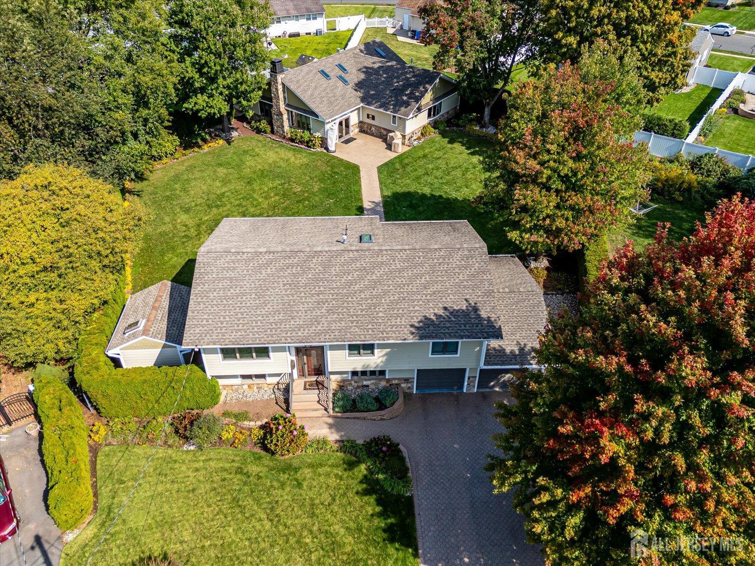 Photo 3 of Single family home for sale at 1453 Tooz Pl, South Plainfield, NJ 07080 | MLS# 2705712R | Listing updated on 2026-10-12