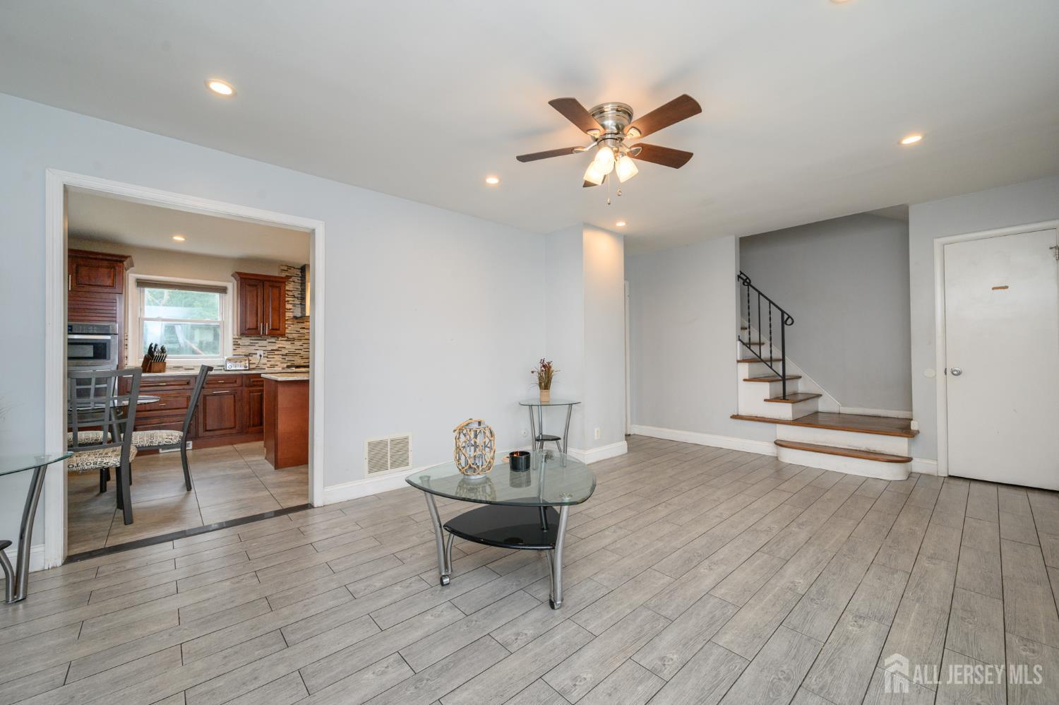 Photo 4 of Single family home for sale at 311 Oak Pkwy, Dunellen, NJ 08812 | MLS# 2705432R | Listing updated on 2026-10-09