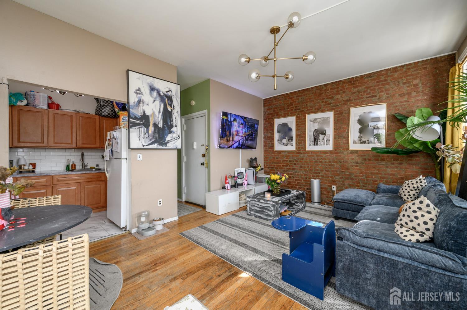 Photo 4 of House for sale at 548 Bramhall Ave, Jersey City, NJ 07304 | MLS# 2705706R | Listing updated on 2026-10-06