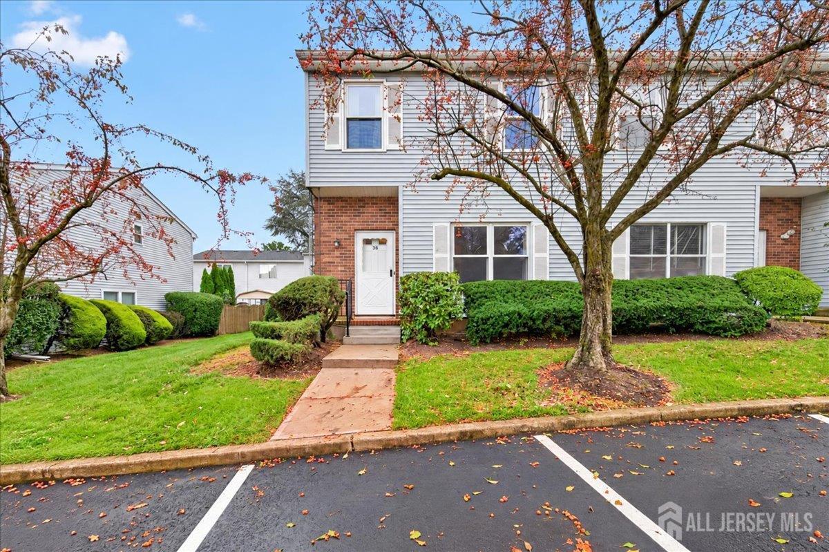 38 Deerfield Lane