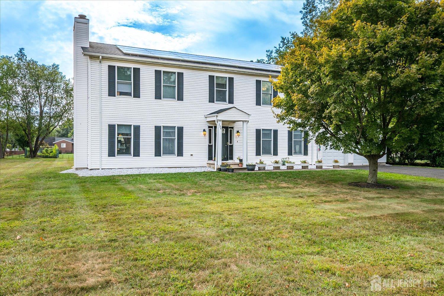 Photo 1 of Single family home for sale at 154 Dutton St, Franklin Twsp, NJ 08873 | MLS# 2705767R | Listing updated on 2026-10-07