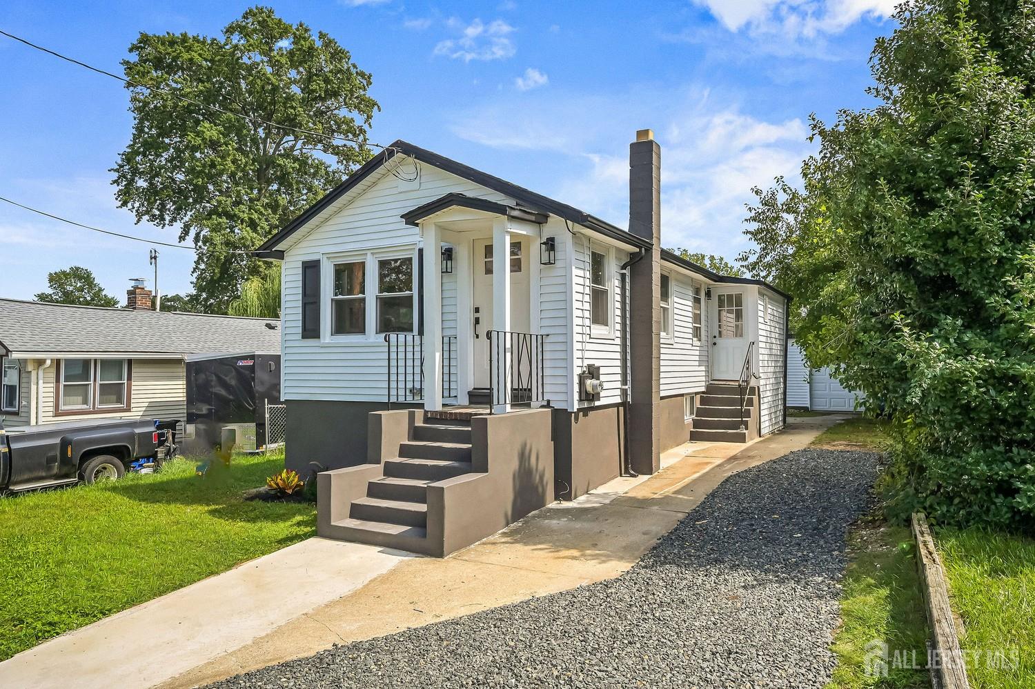 Photo 3 of Single family home for sale at 181 Hilltop Blvd, Old Bridge, NJ 07735 | MLS# 2705768R | Listing updated on 2026-10-06