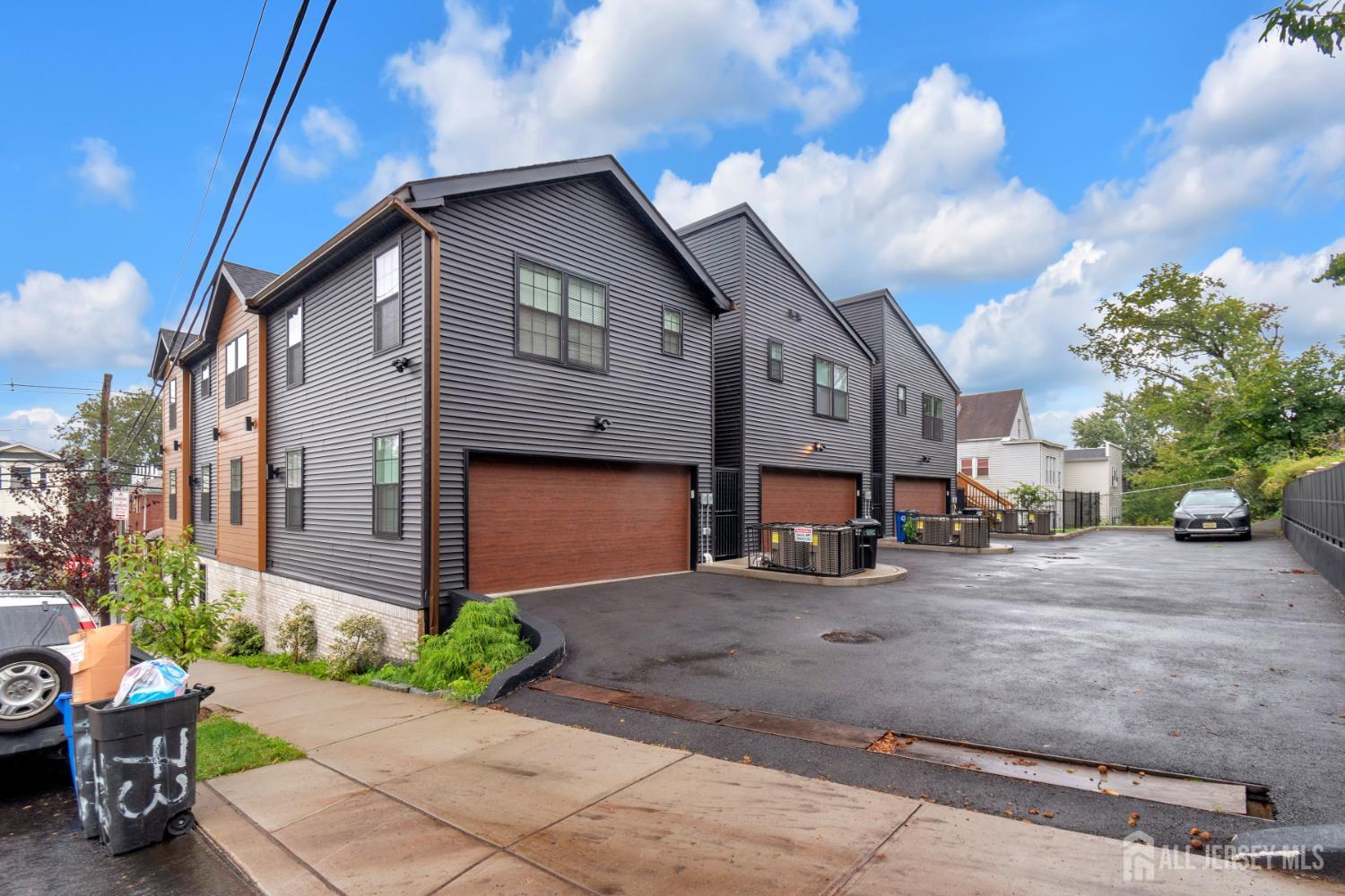 Photo 4 of House for sale at 73 Stuyvesant Ave, Newark, NJ 07106 | MLS# 2705835R | Listing updated on 2026-10-09