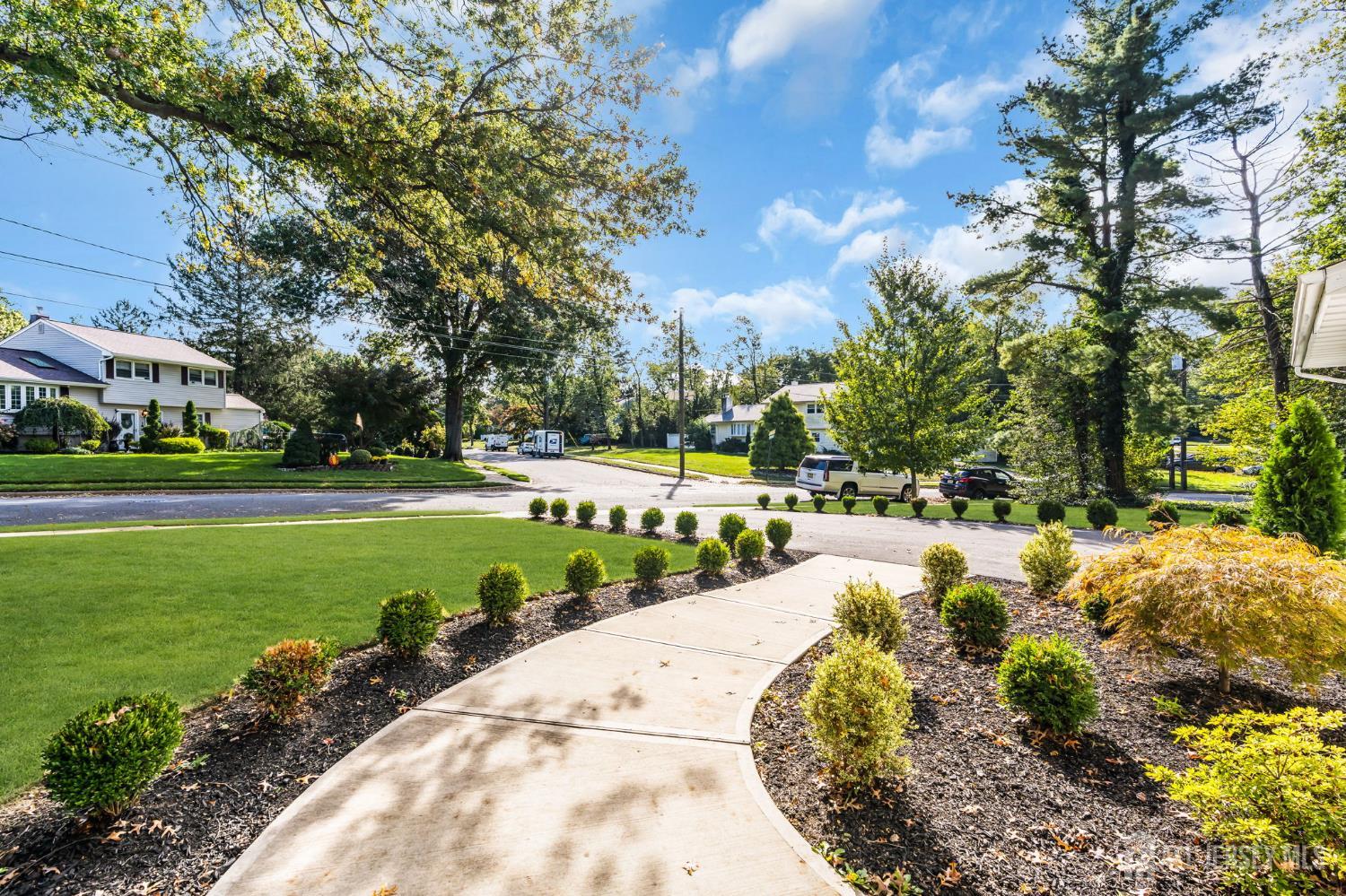 Photo 1 of Single family home for sale at 4 White Oak Rd, East Brunswick, NJ 08816 | MLS# 2705778R | Listing updated on 2026-10-10
