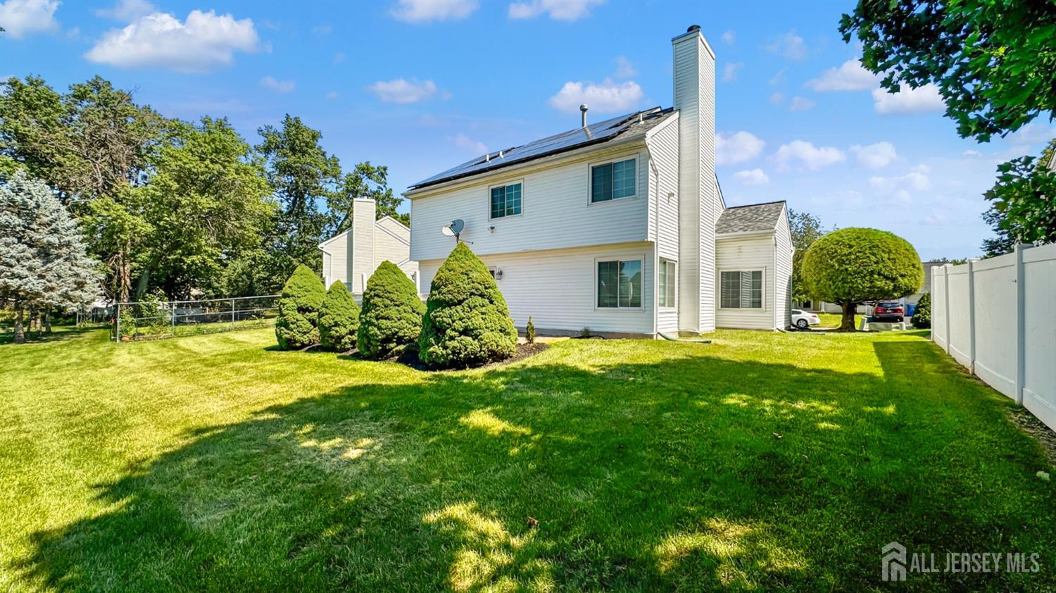 Photo 2 of Single family home for sale at 174 Buttonwood Dr, Piscataway, NJ 08854 | MLS# 2705803R | Listing updated on 2026-10-10