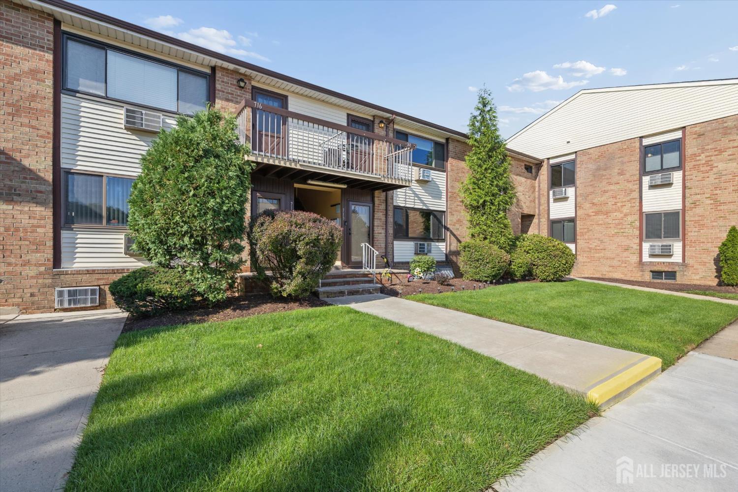 Photo 2 of Condo for sale at 714 Cricket Ln, Woodbridge Proper, NJ 07095 | MLS# 2705915R | Listing updated on 2026-10-08