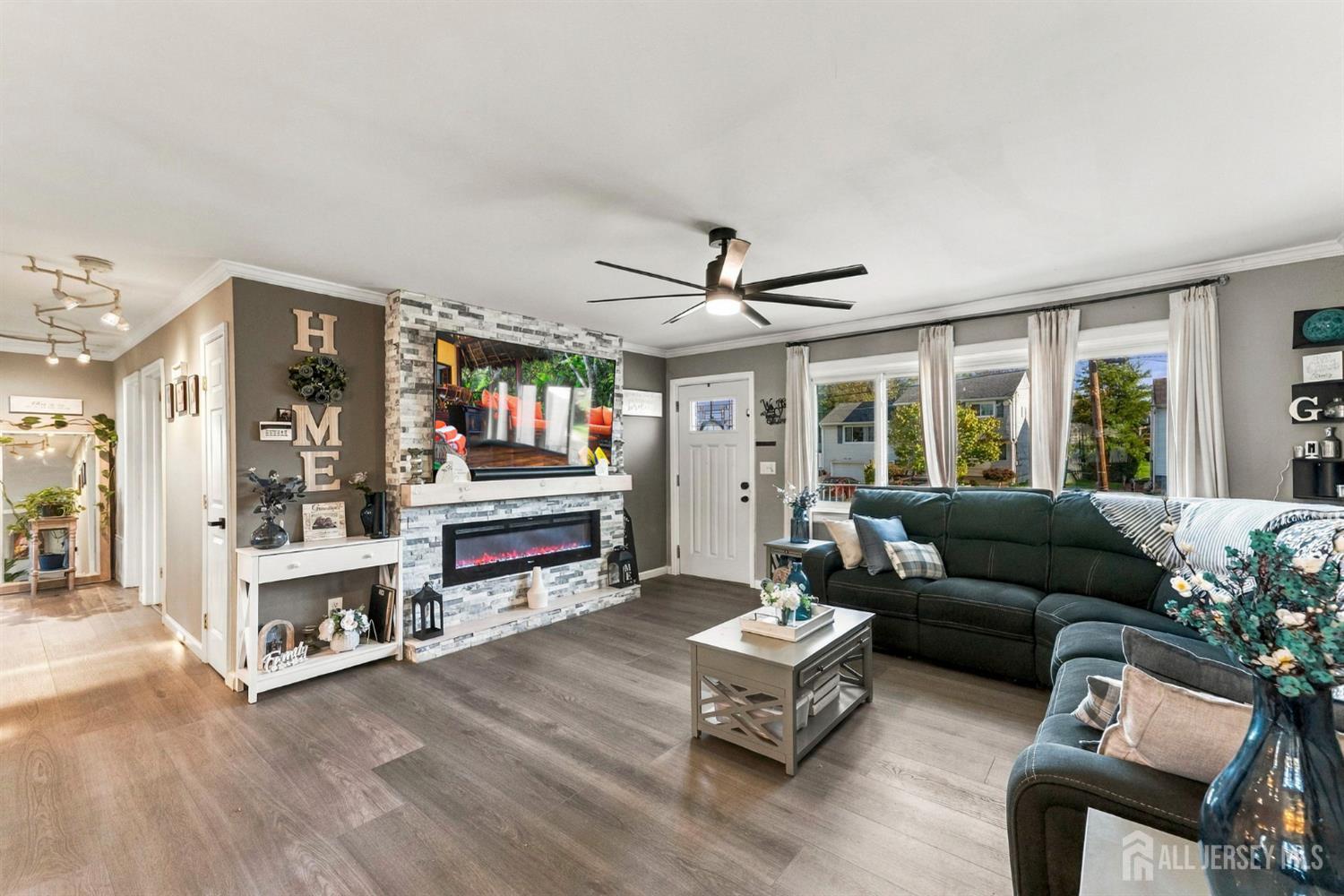 Photo 3 of Single family home for sale at 27 Harrison Ave, Carteret, NJ 07008 | MLS# 2705874R | Listing updated on 2026-10-07