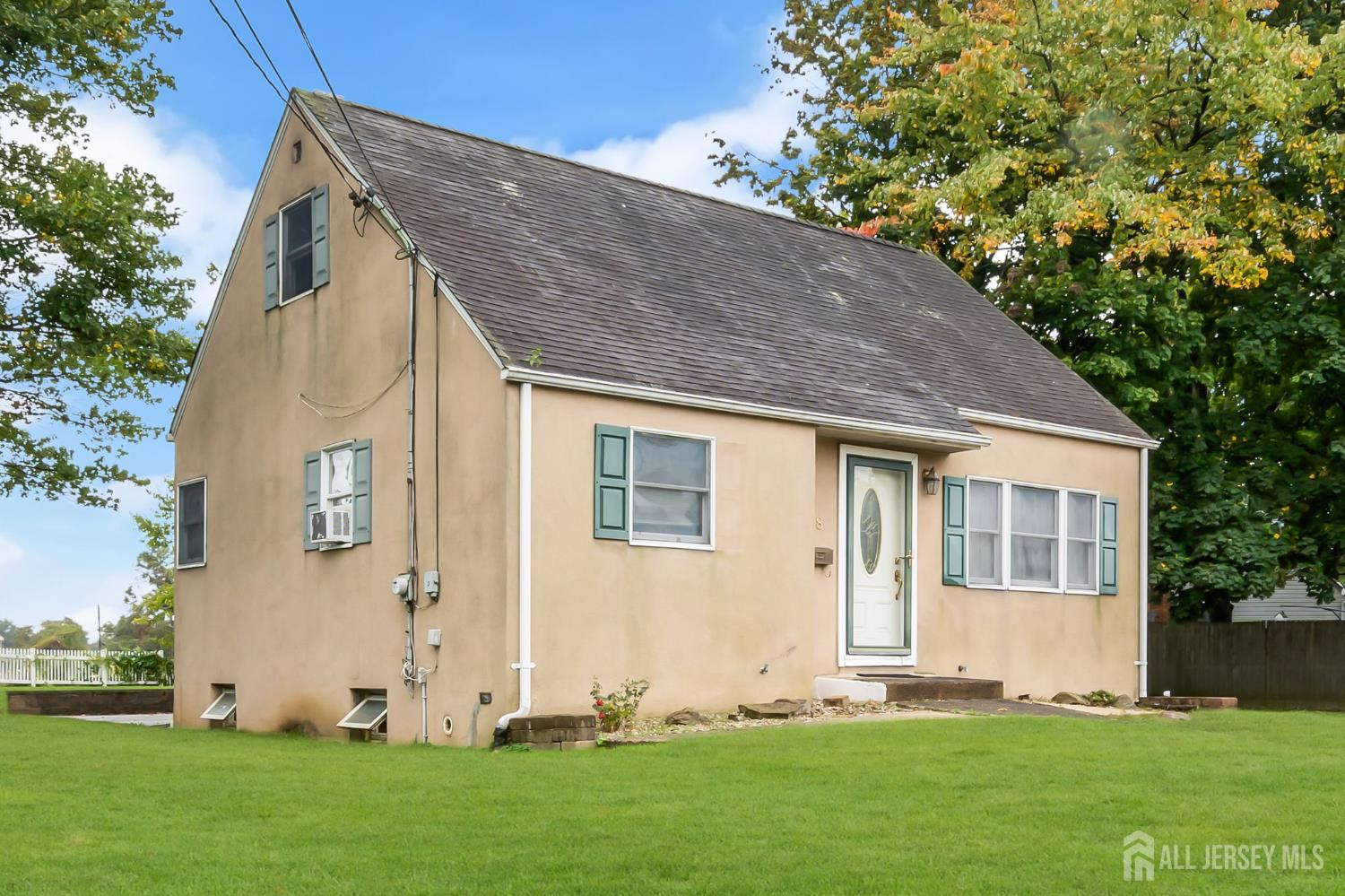 Photo 1 of Single family home for sale at 38 Susan Ln, East Brunswick, NJ 08816 | MLS# 2705204R | Listing updated on 2026-10-09