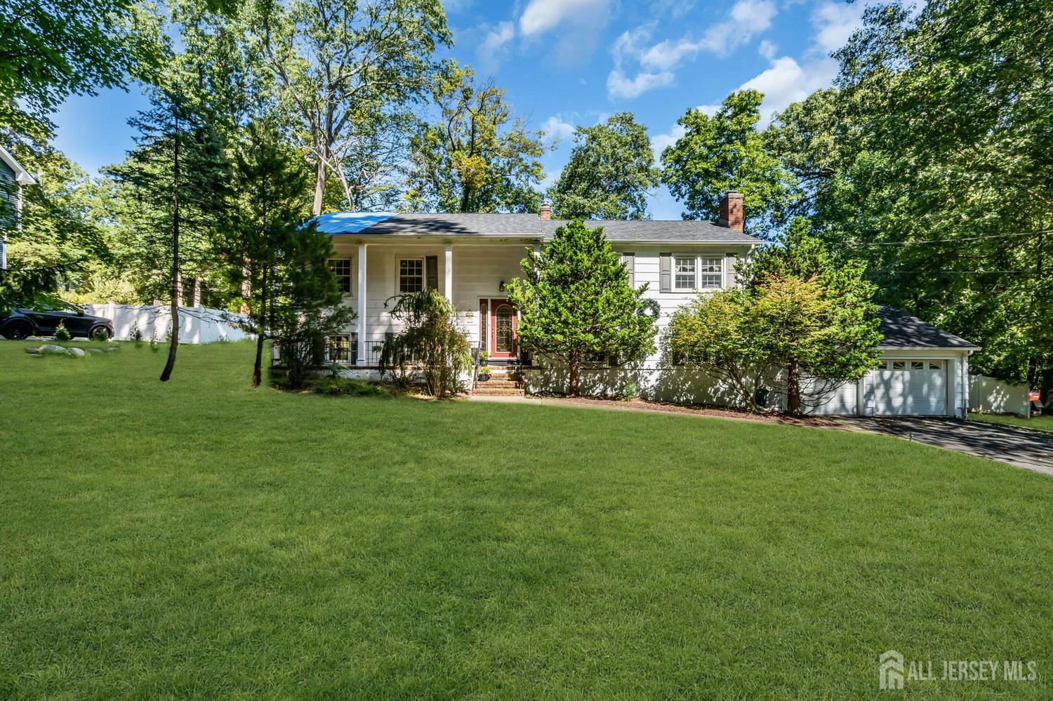 Photo 3 of Single family home for sale at 75 Dolly Rd, Parsippany Troy Hills, NJ 07054 | MLS# 2705918R | Listing updated on 2026-10-08
