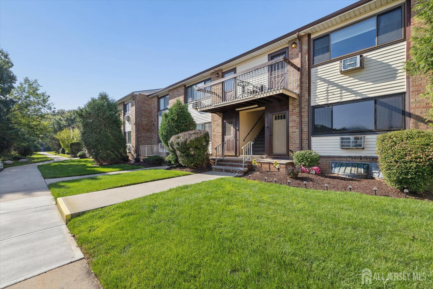 Photo 3 of Condo for sale at 714 Cricket Ln, Woodbridge Proper, NJ 07095 | MLS# 2705915R | Listing updated on 2026-10-08