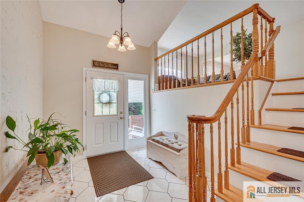 Photo 3 of Single family home for sale at 6 Paul Ave, Kendall Park, NJ 08824 | MLS# 2770099M | Listing updated on 2026-10-09