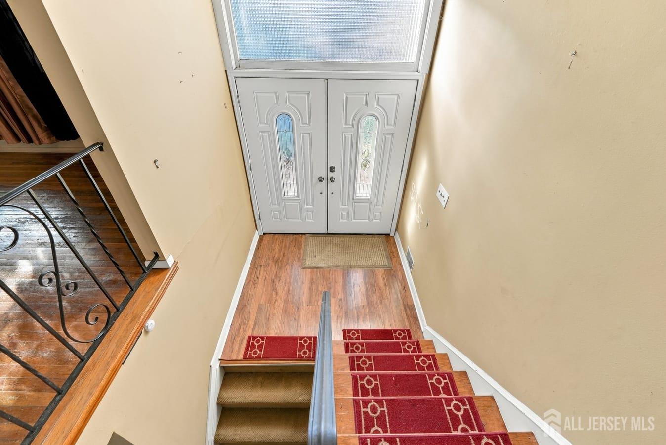 Photo 3 of Single family home for sale at 26 Chandler Rd, Edison, NJ 08820 | MLS# 2705616R | Listing updated on 2026-10-09