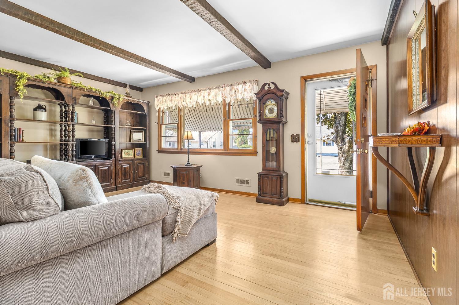 Photo 3 of Single family home for sale at 1201 Kerwin St, Piscataway, NJ 08854 | MLS# 2705936R | Listing updated on 2026-10-08