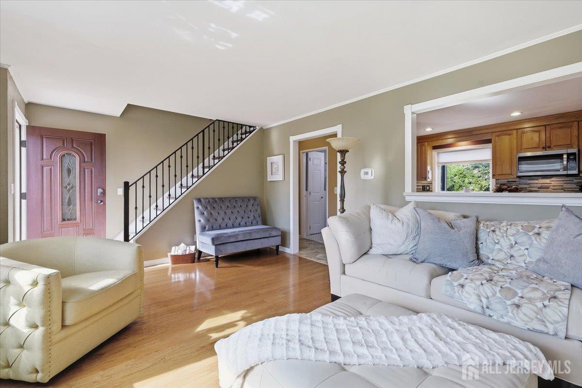 Photo 4 of Single family home for sale at 12 Norfolk Rd, Franklin, NJ 08873 | MLS# 2705924R | Listing updated on 2026-10-10