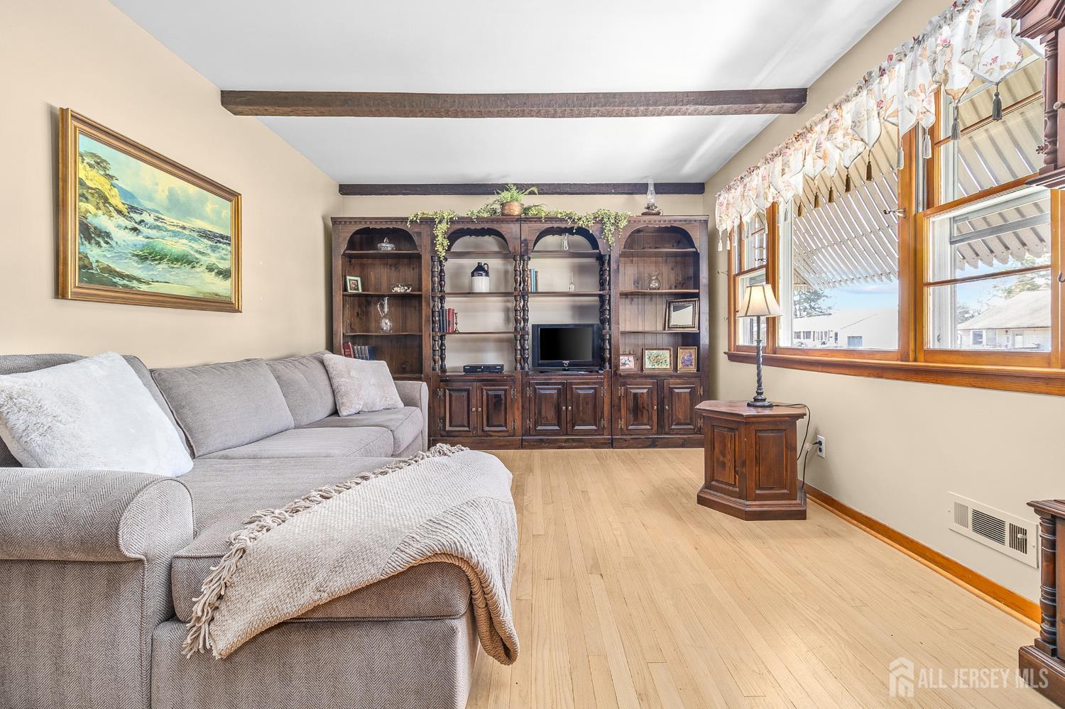 Photo 3 of Single family home for sale at 1201 Kerwin St, Piscataway, NJ 08854 | MLS# 2705936R | Listing updated on 2026-10-08
