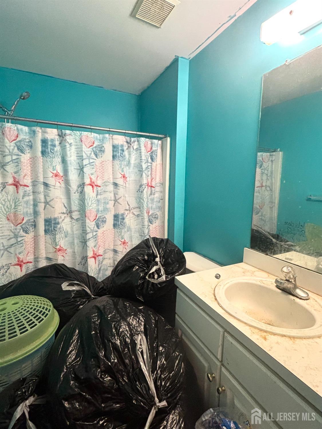 Photo 3 of Townhouse for sale at 1206 Blossom Cir, Dayton, NJ 08810 | MLS# 2705864R | Listing updated on 2026-10-09