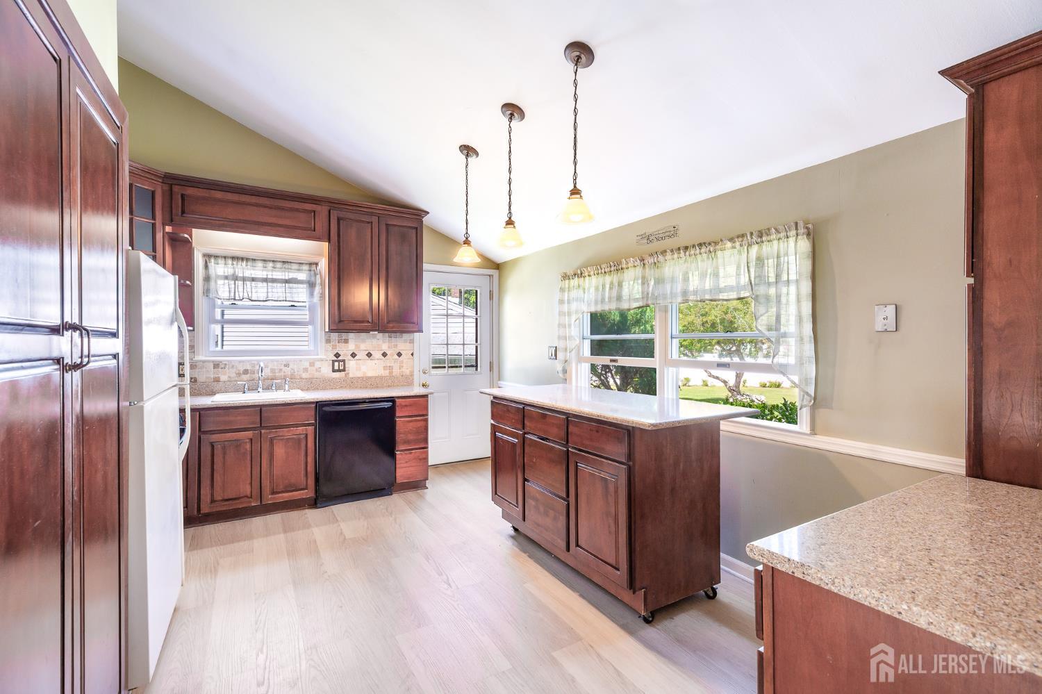 Photo 3 of Single family home for sale at 233 Henry Ct, North Plainfield, NJ 07060 | MLS# 2706065R | Listing updated on 2026-10-10