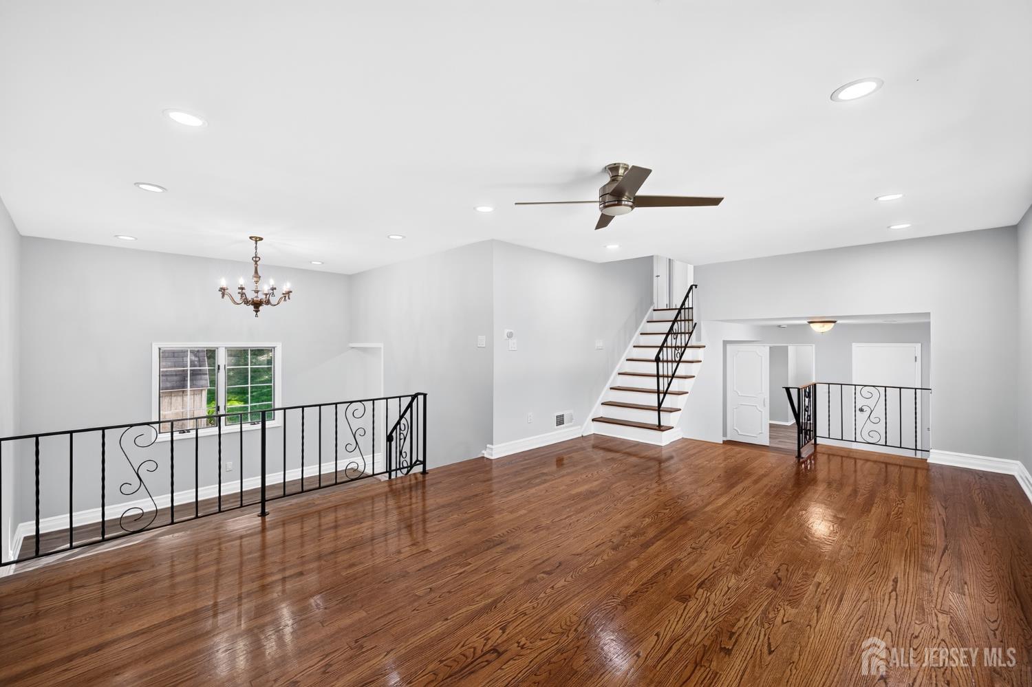 Photo 4 of Single family home for sale at 35 Patton Dr, Somerset, NJ 08873 | MLS# 2705650R | Listing updated on 2026-10-14