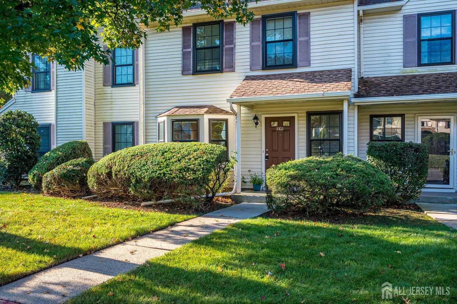 Photo 3 of Townhouse for sale at 3302 Stonehedge Rd, Edison, NJ 08820 | MLS# 2706021R | Listing updated on 2026-10-09