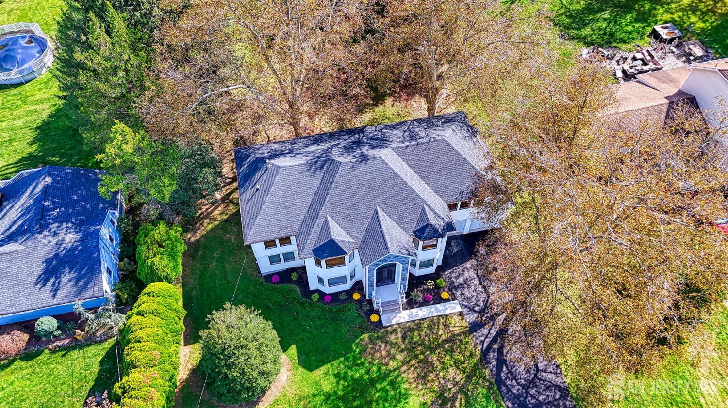 Photo 2 of Single family home for sale at 920 Georges Rd, Monmouth Junction, NJ 08852 | MLS# 2706005R | Listing updated on 2026-10-09
