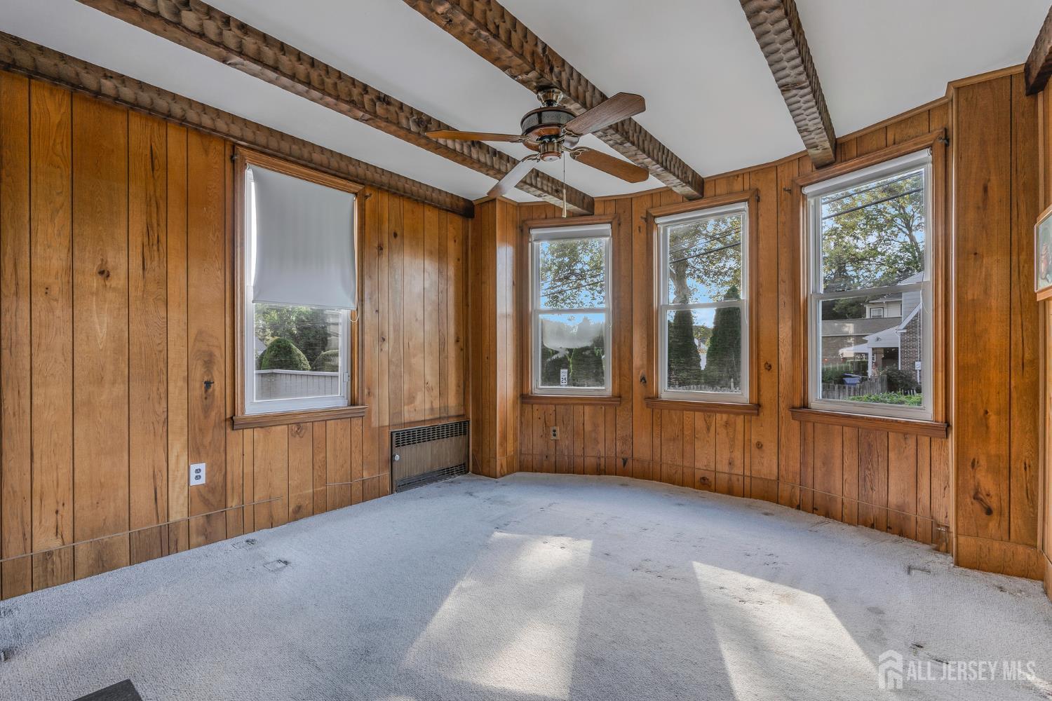 Photo 2 of Single family home for sale at 205 Green St, Woodbridge, NJ 07095 | MLS# 2706066R | Listing updated on 2026-10-11