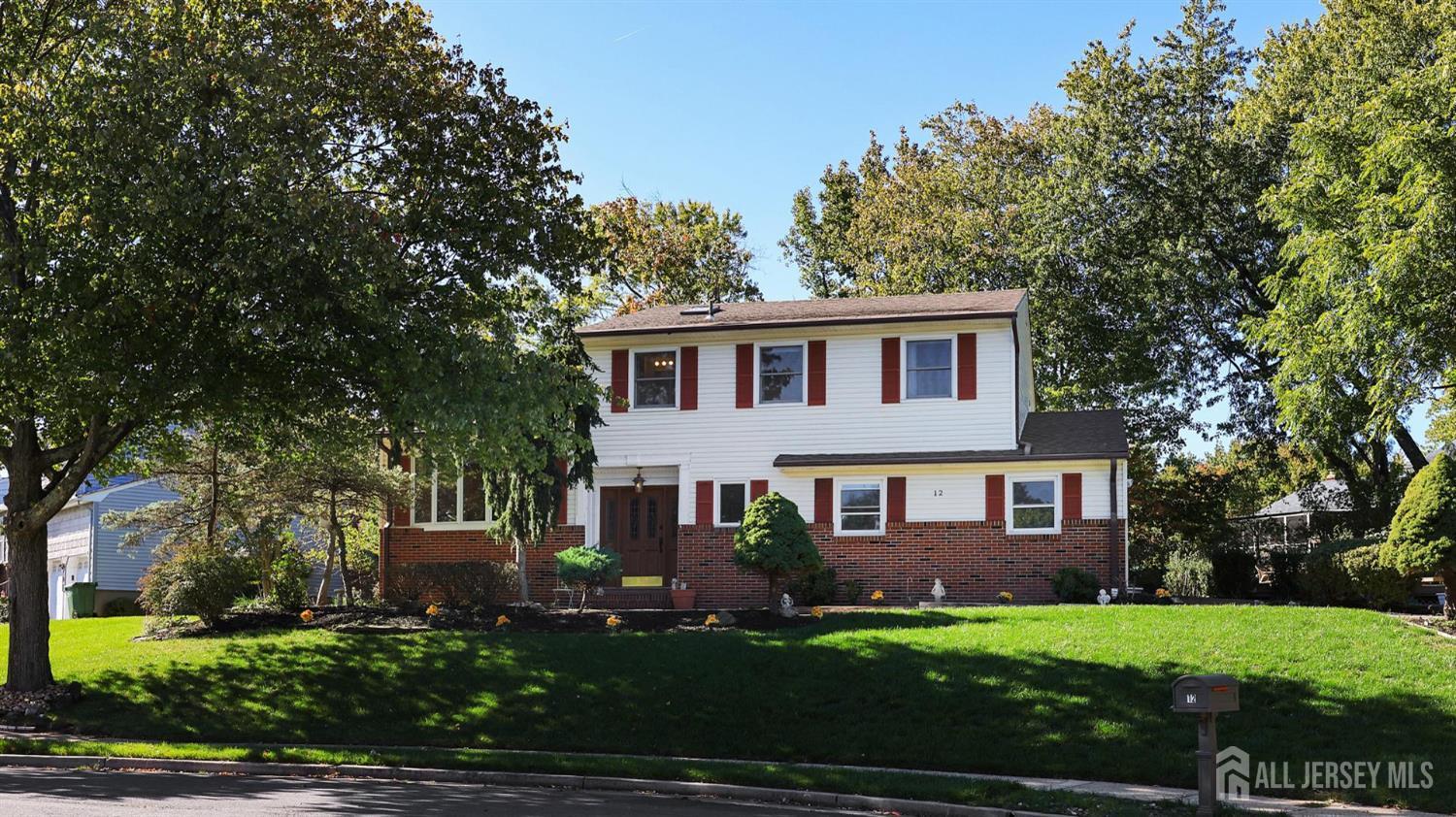 Photo 2 of Single family home for sale at 12 Nightingale St, Edison, NJ 08820 | MLS# 2706141R | Listing updated on 2026-10-13