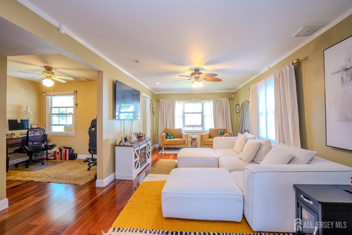 Photo 2 of Single family home for sale at 17 Melville Rd, Edison, NJ 08817 | MLS# 2703421R | Listing updated on 2026-10-14
