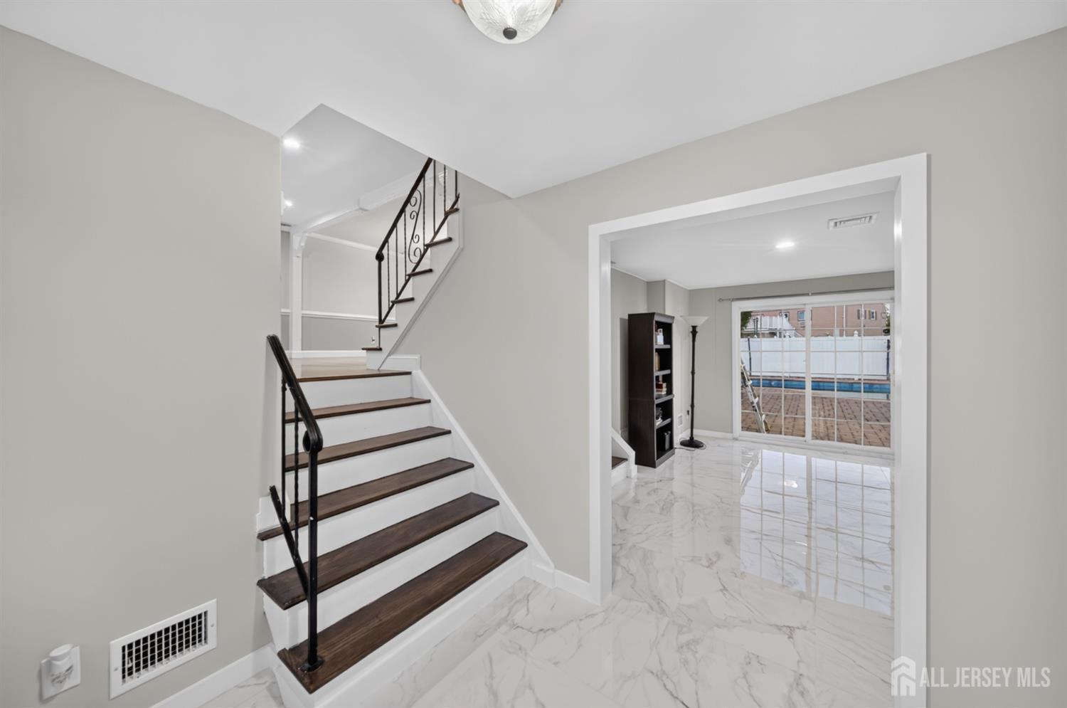 Photo 3 of Single family home for sale at 24 Stima Ave, Carteret, NJ 07008 | MLS# 2706288R | Listing updated on 2026-10-15
