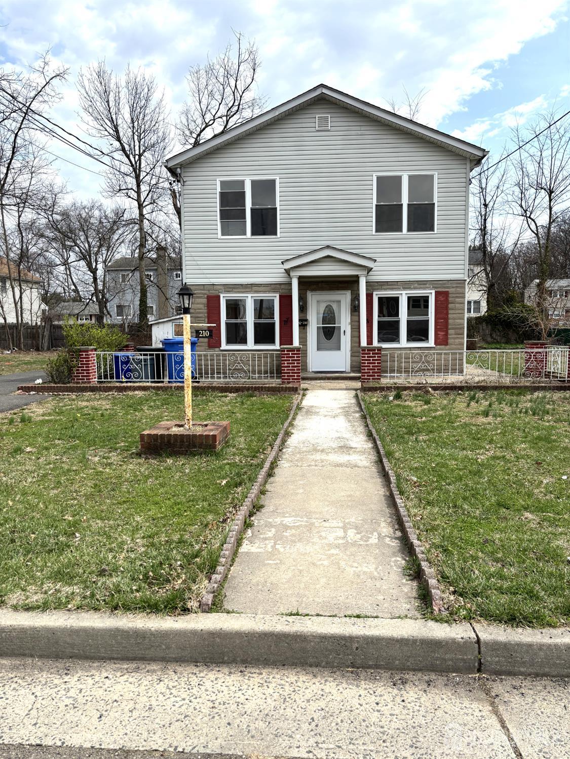 210 Second St Street, Middlesex, 08846, NJ
