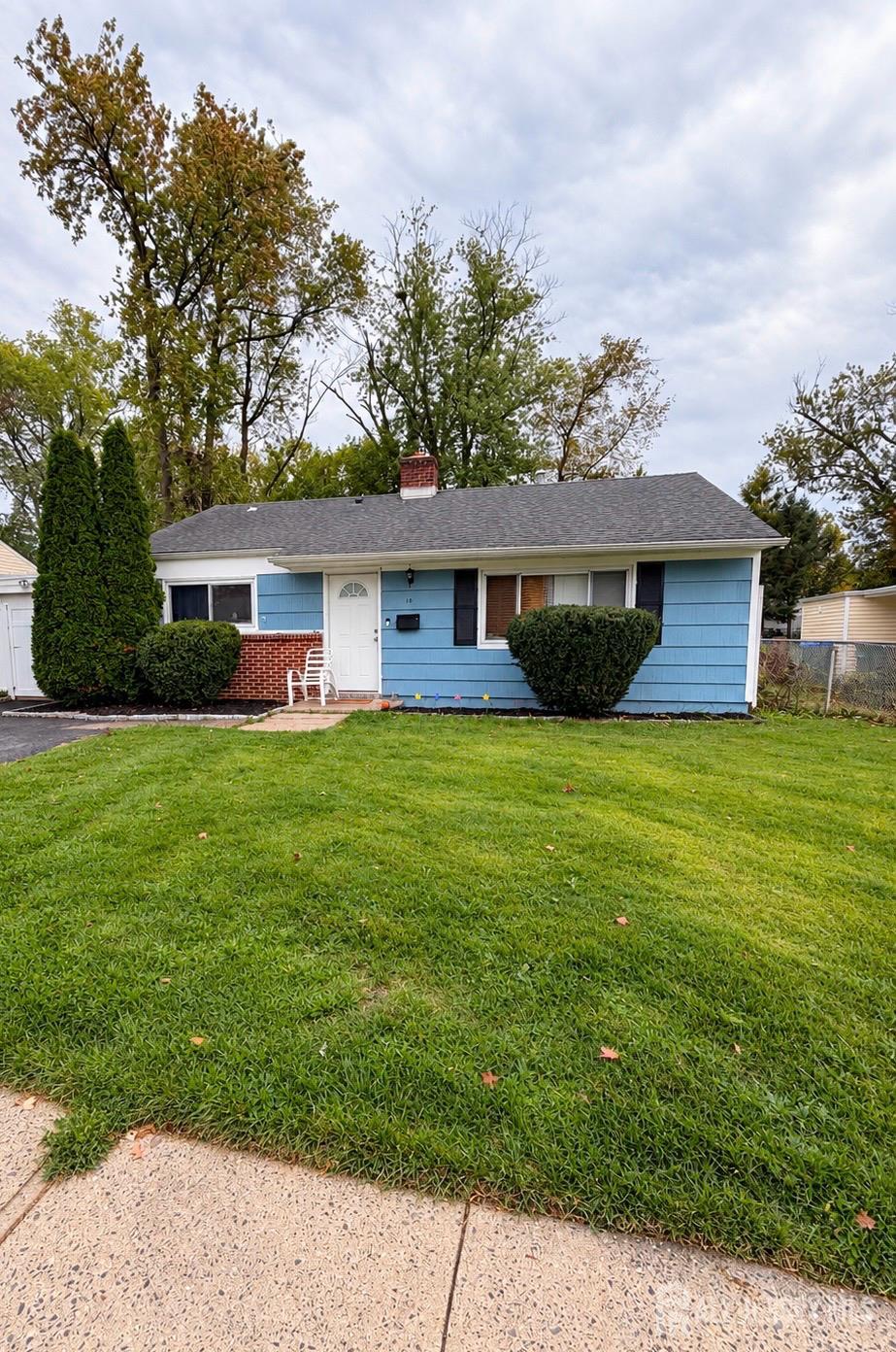 10 Comstock Road, Edison, 08817, NJ