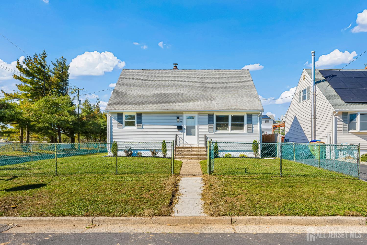 68 Elliot Place, Edison, 08817, NJ