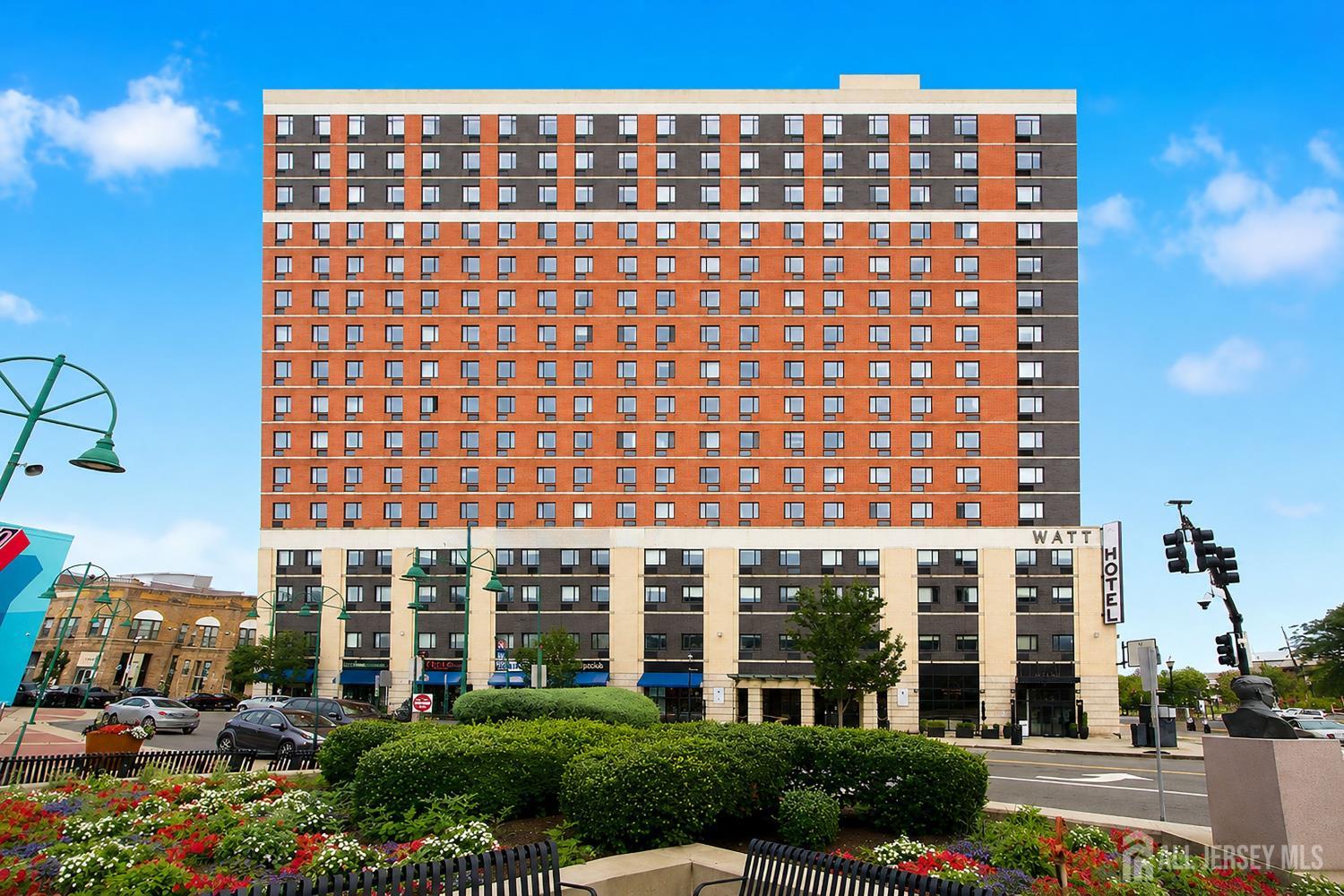 1 Carriage City Plaza, Rahway, 07065, NJ