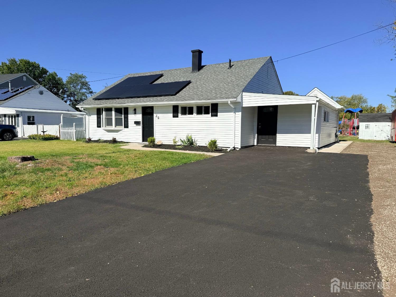 36 Charles Terrace, Piscataway, 08854, NJ