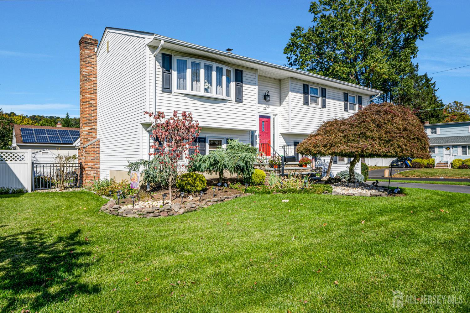 22 Dogwood Drive, Middlesex, 08846, NJ