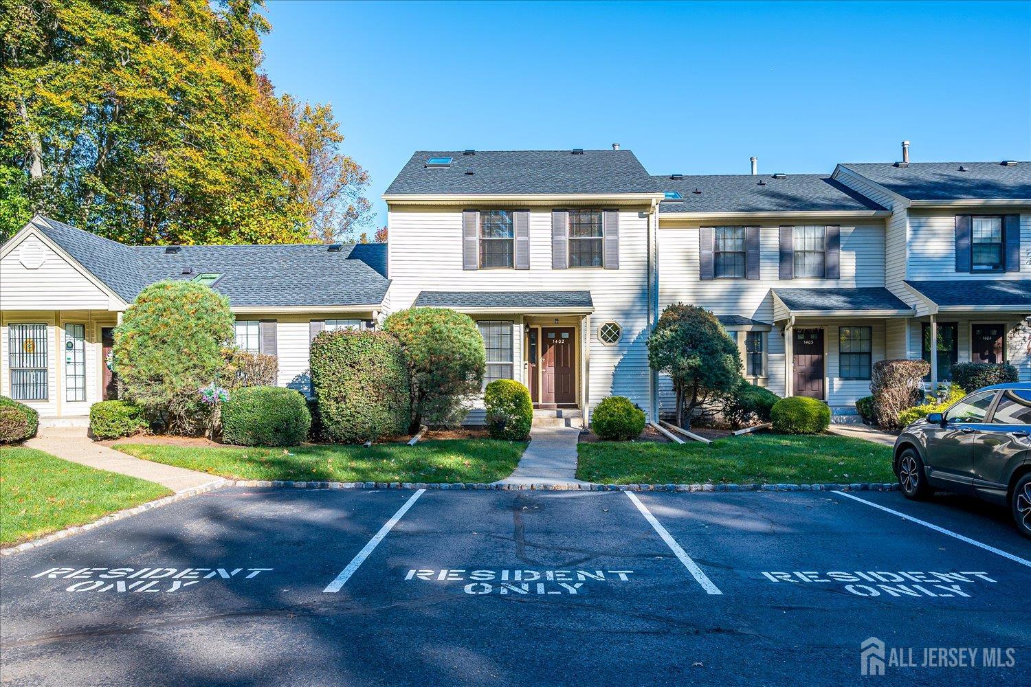 1402 Timber Oaks Road, Edison, 08820, NJ