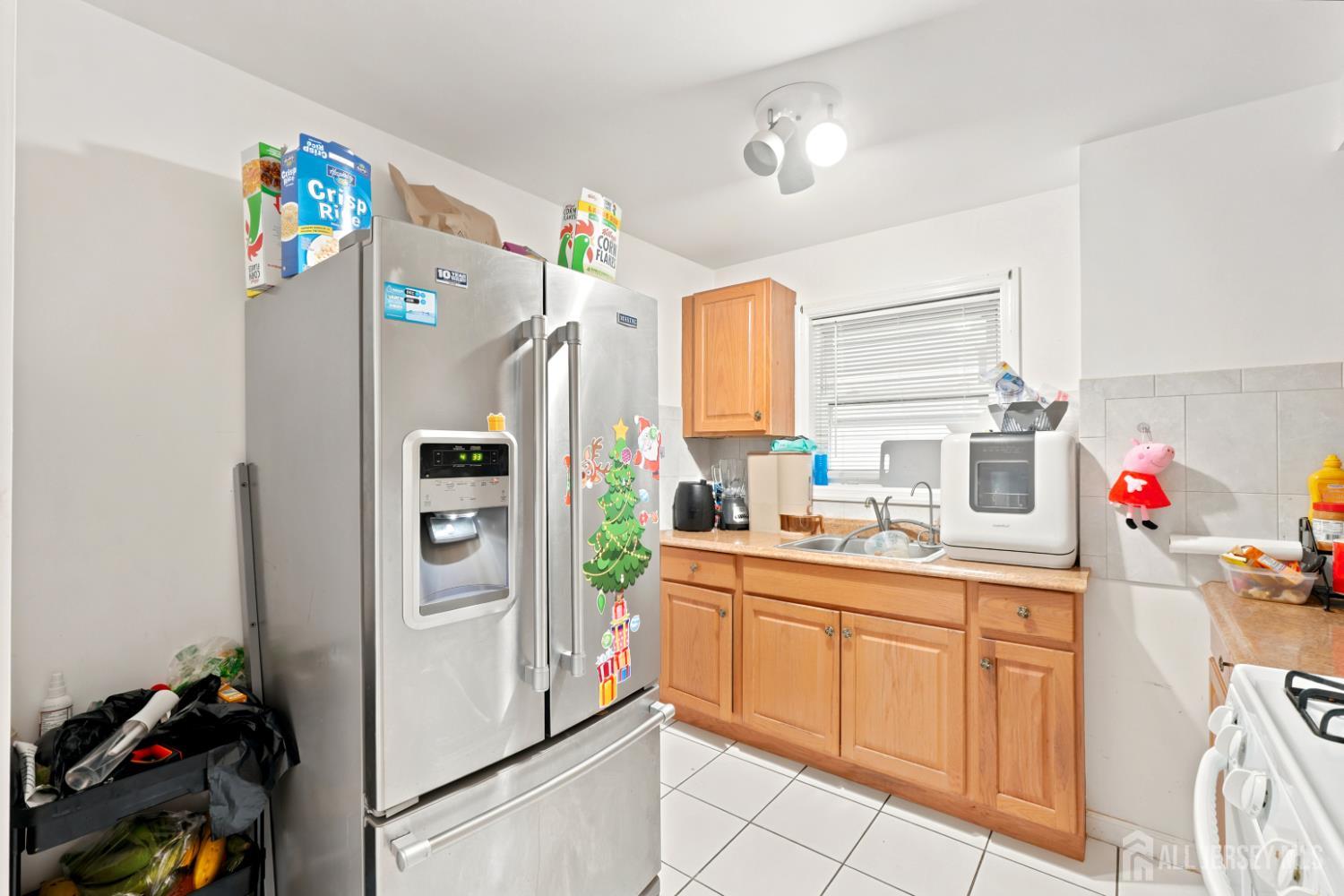 Listing photo 6