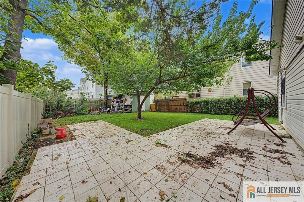 Listing photo 7