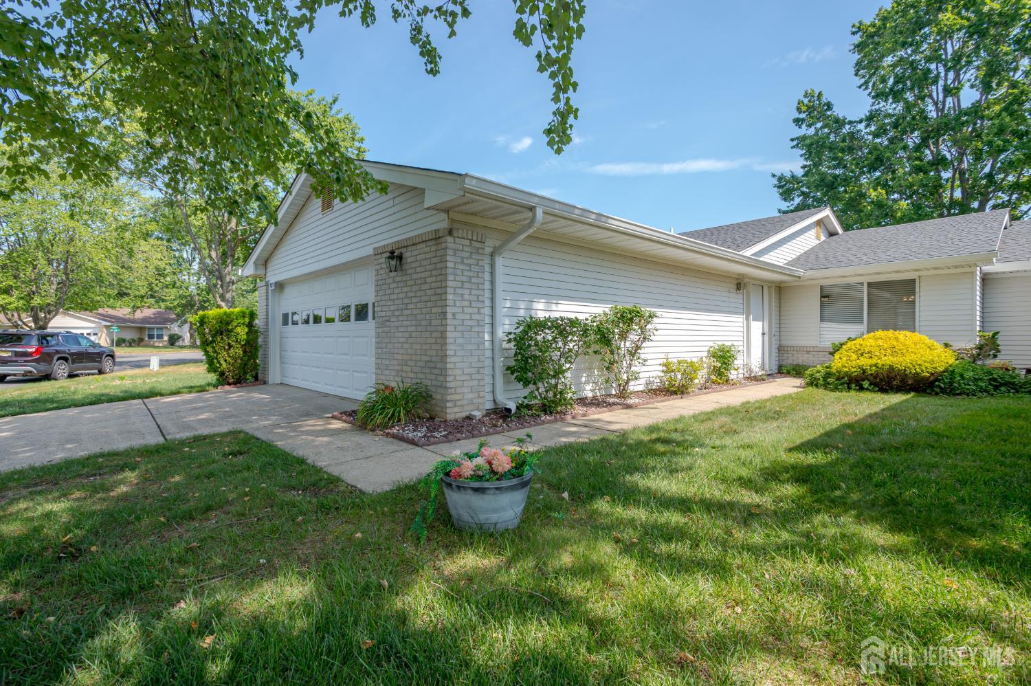 742-A Pompton Road, Monroe, 08831, NJ