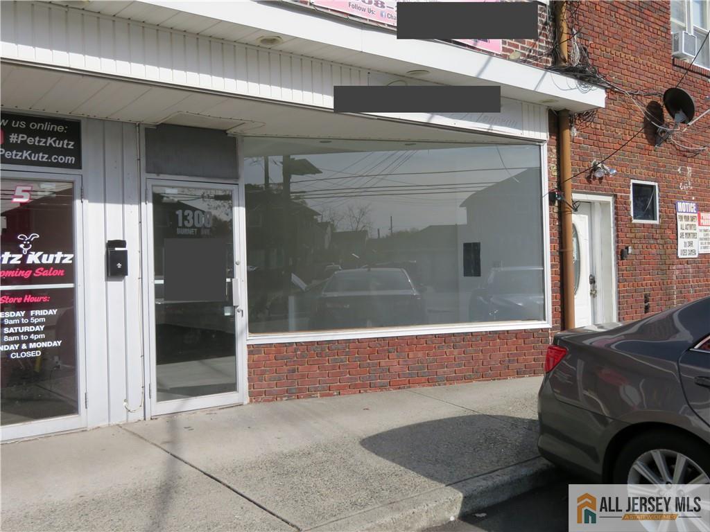 1300 Burnet Avenue, Union Twp, 07083, NJ