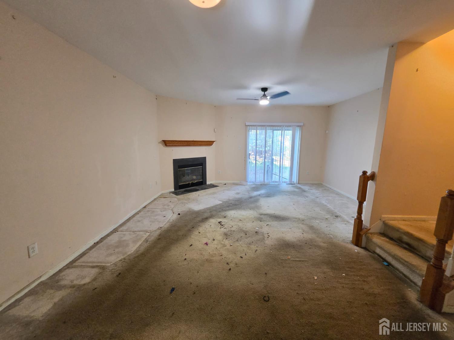 1206 Blossom Circle