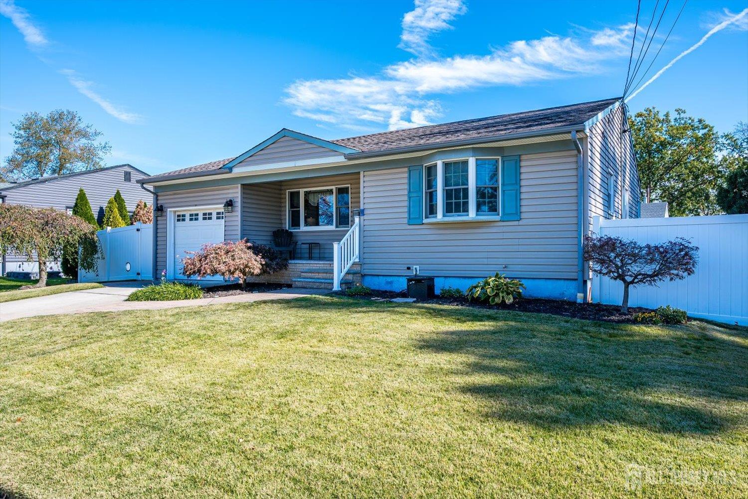 Photo 2 of Single family home for sale at 77 Wooding Ave, Edison, NJ 08817 | MLS# 2706668R | Listing updated on 2026-10-22