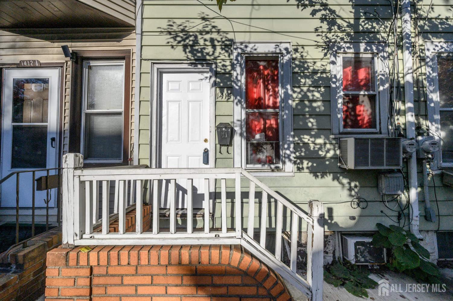 Single family home for sale at 1414 S Clinton Ave, Trenton, NJ 08610 | MLS# 2703794R