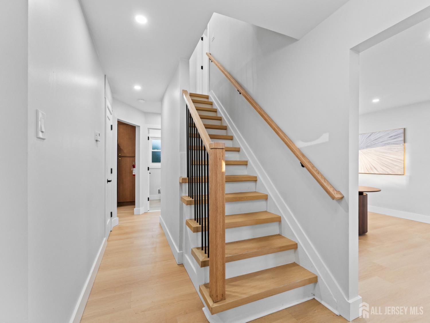 Photo 3 of Single family home for sale at 8 Atlanta Dr, Jackson, NJ 08527 | MLS# 2707012R | Listing updated on 2026-10-29